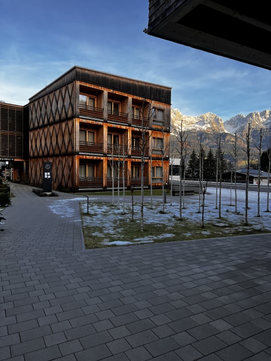 Außenansicht Tirol Lodge
