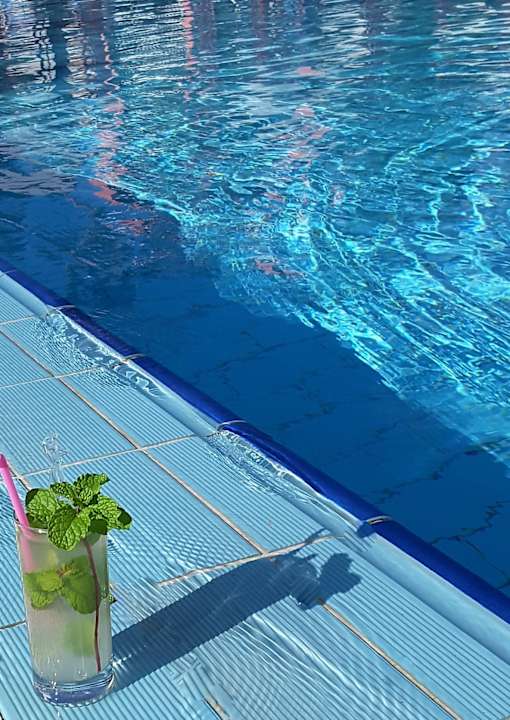 Pool Hotel Roc Barlovento