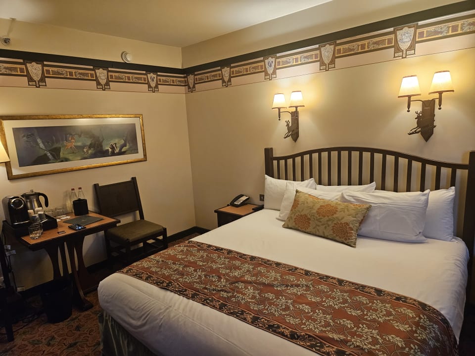 Zimmer Disney's Sequoia Lodge