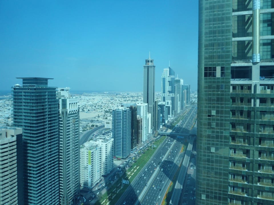 Ausbl. 42. Stock Sheik Zayeed Road Rose Rayhaan by Rotana