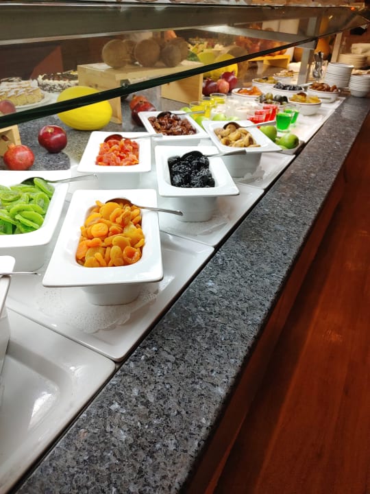 Gastro Constantinou Bros Athena Beach Hotel