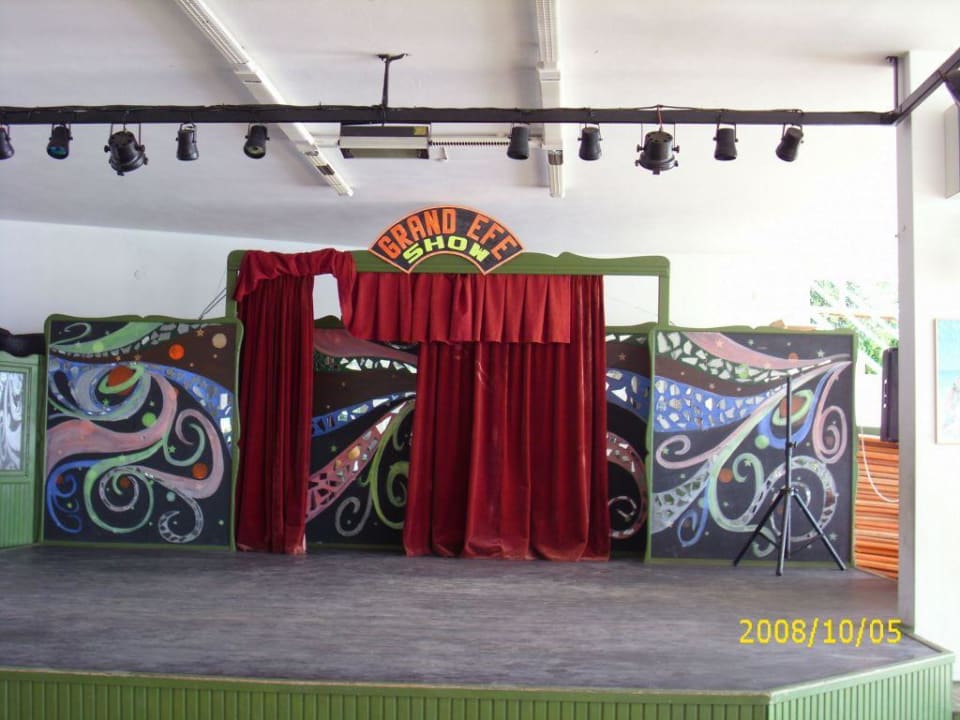 Schaubühne Hotel Grand Efe