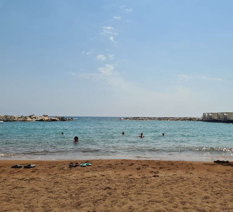 Strand Rubi Platinum Sign