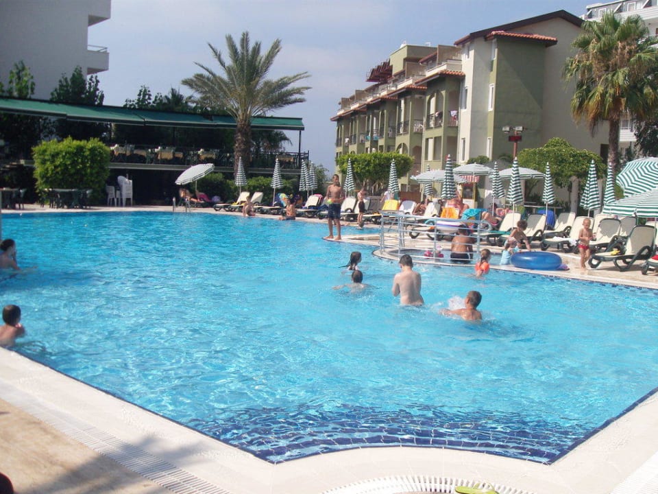Pool Hotel Gardenia Beach