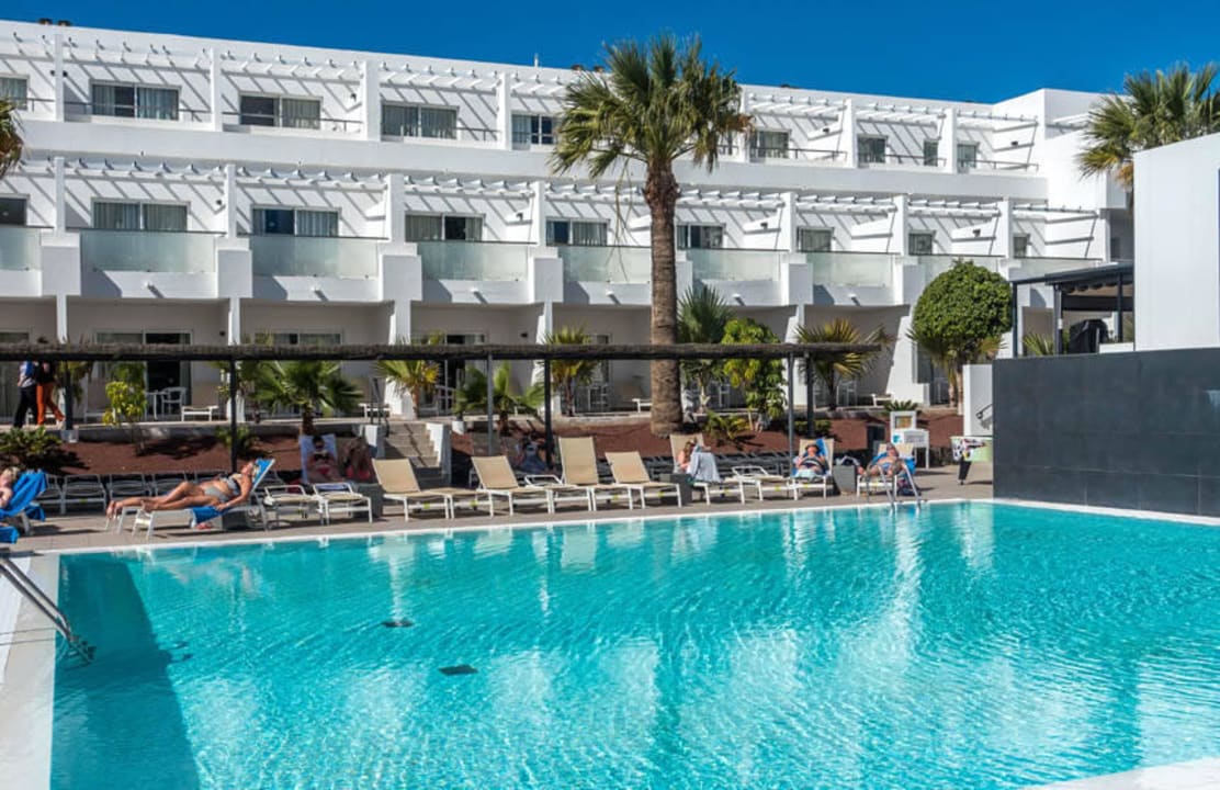 Action-Pool Sentido Aequora Lanzarote Suite