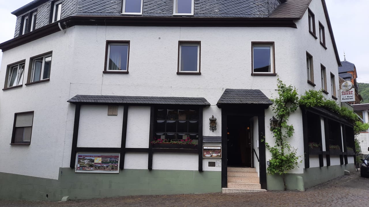 Außenansicht Moselstern Hotel Zum guten Onkel