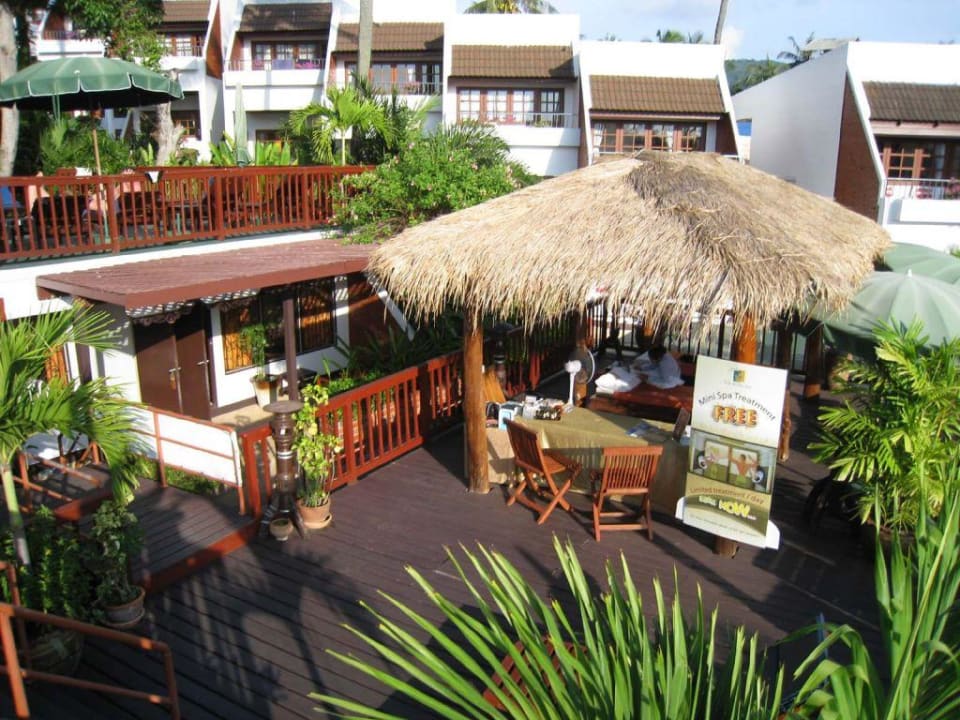 Der Spa am großen Pool Best Western Phuket Ocean Resort