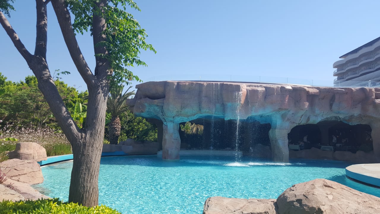 Pool Starlight Resort Hotel