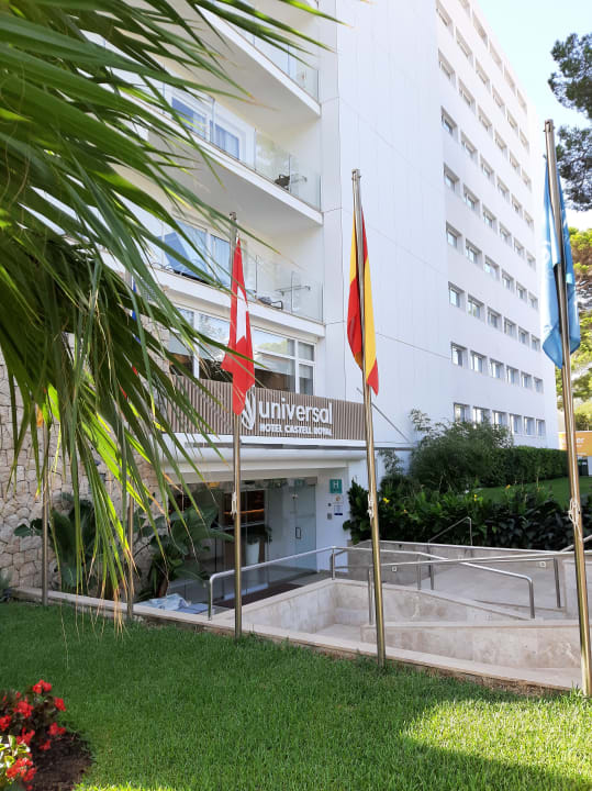 Außenansicht Universal Hotel Castell Royal