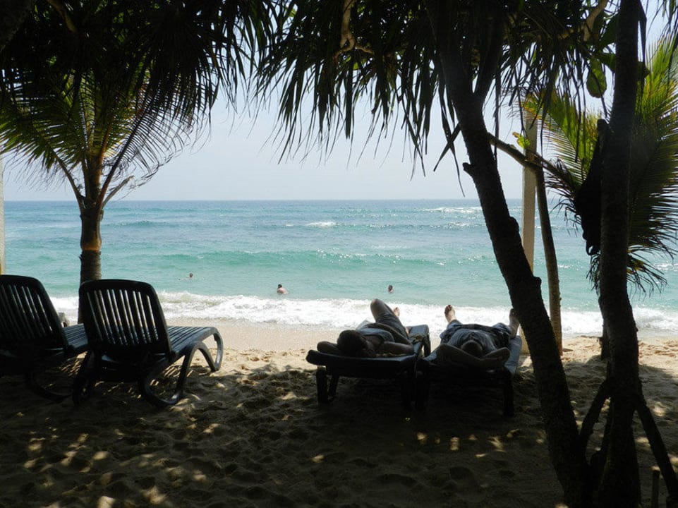 Strandfeeling pur-heller Sand u azurblaues Meer Hotel Haus am Meer Wilde Ananas