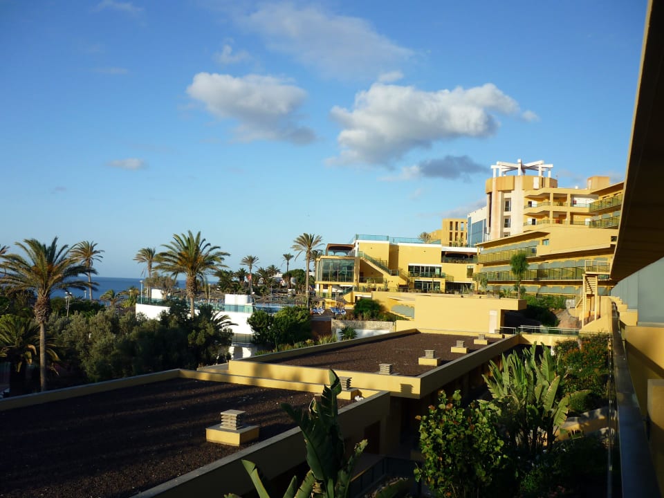 Elewacja hotelu SBH Club Paraiso Playa