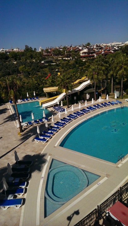 Ausblick aus dem Familienzimmer 416 Royal Atlantis Beach Hotel