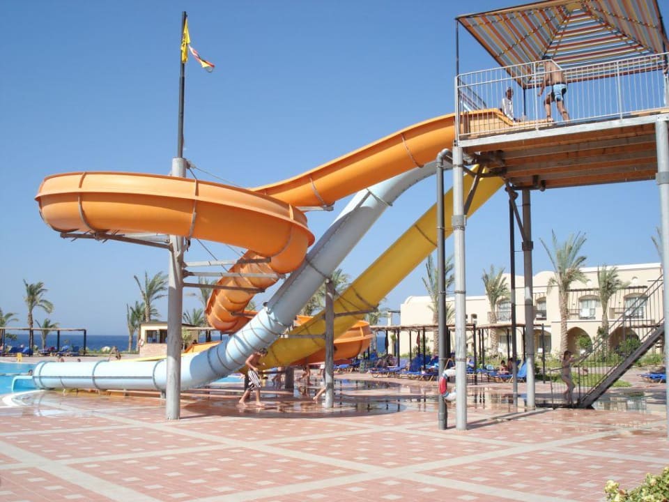 Pool mit Rutschen TUI MAGIC LIFE Kalawy