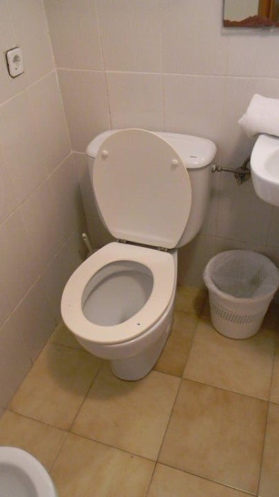 Toilette FLOR los Almendros Apartamentos