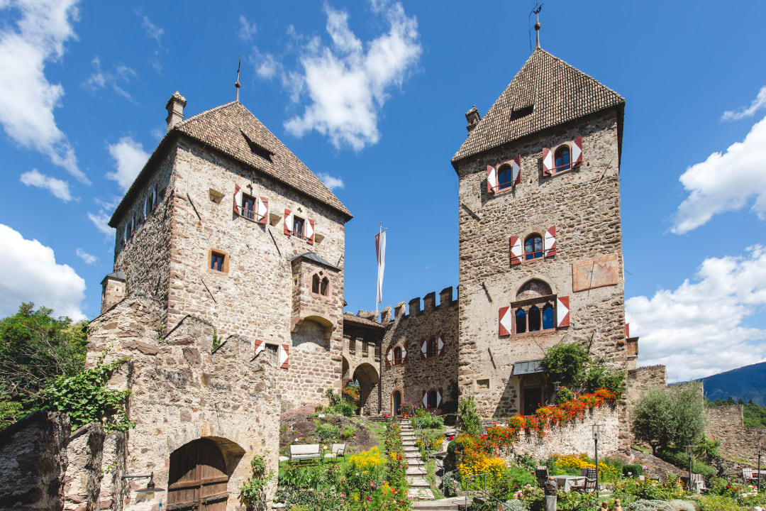 Außenansicht Hotel Schloss Wehrburg