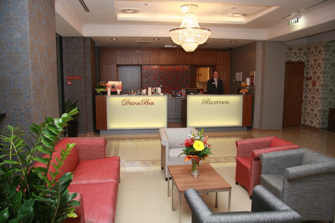 Lobby Hotel Bristol