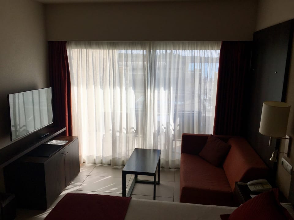 Zimmer Hipotels Mediterraneo