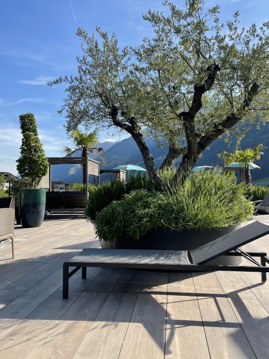 Gartenanlage STROBLHOF Active Family SPA Resort