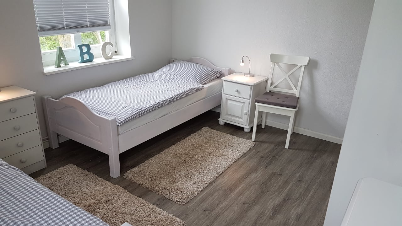 Zimmer Ferienhaus Hemenswarft direkt an der Nordsee mit Meerblick