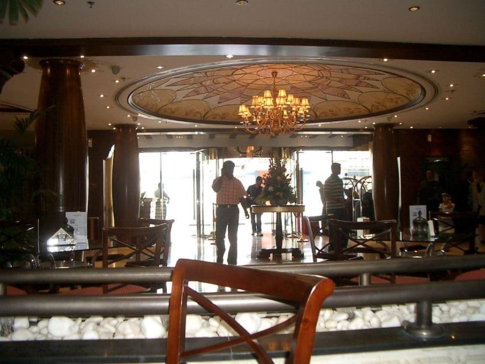 Eingang Lotus Retreat Hotel