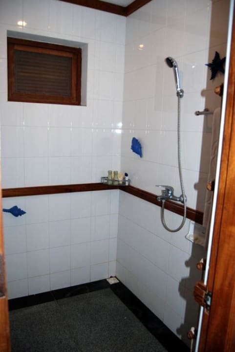 Dusche Hotel Aureum Palace Resort