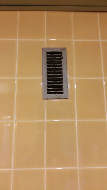 Lüftung im Bad  Hotel President