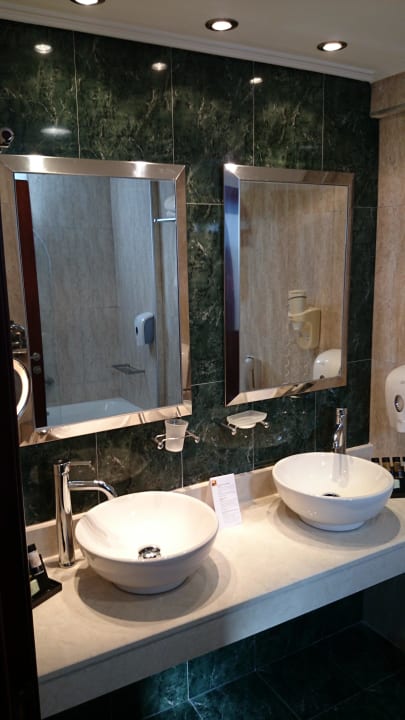 Bad Atlantica Marmari Palace