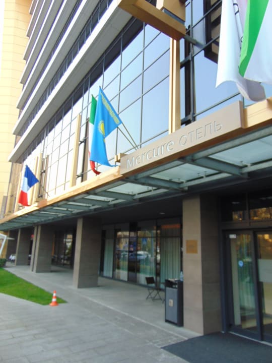 Lobby Mercure Almaty City Center