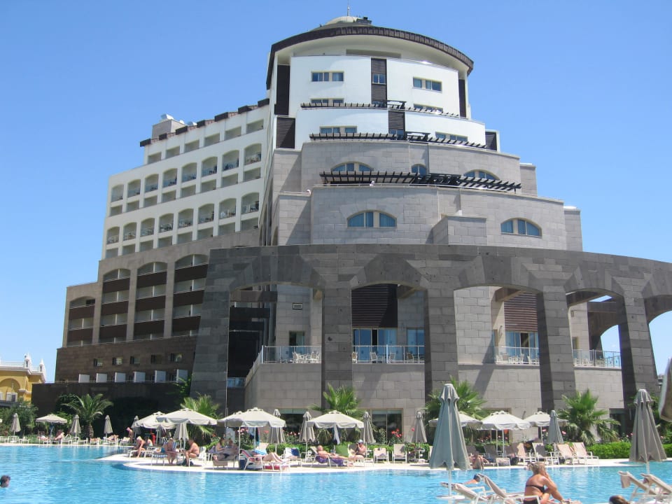 Ruhig gelegenes Hotel Melas Lara Hotel