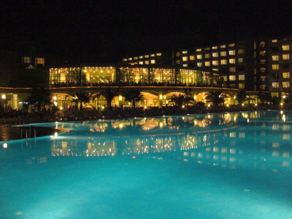 vue sur le resto le soir VONRESORT Golden Coast