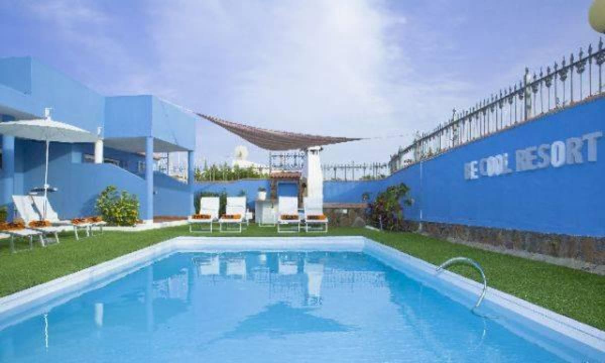 Pool California Suite - Gay Only