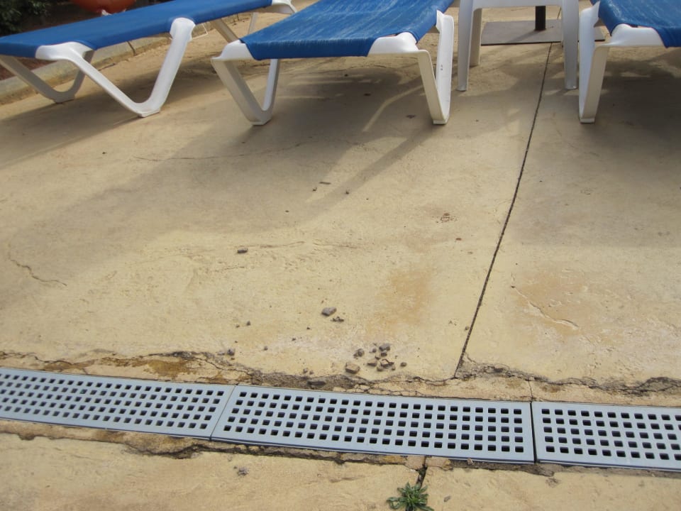 Wasserabfluss Playamarina Hotel