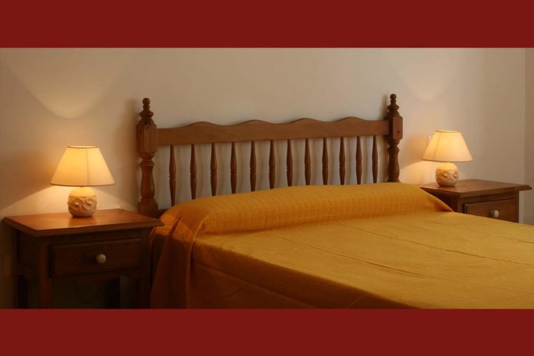 Bedroom Apartamentos Latin