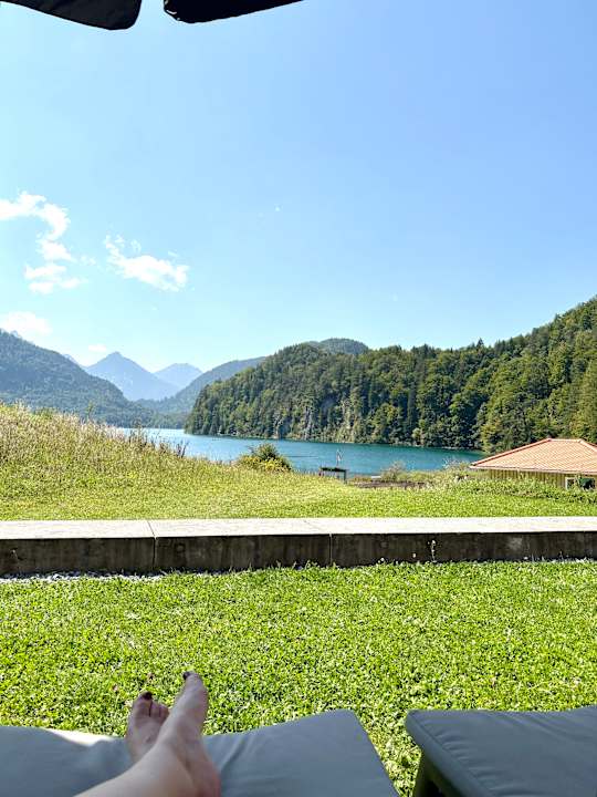 Ausblick AMERON Neuschwanstein Alpsee Resort & Spa