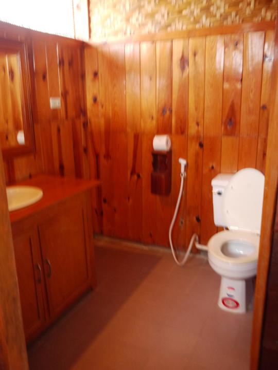 Toilette Hupin Inle Khaung Daing Village Resort