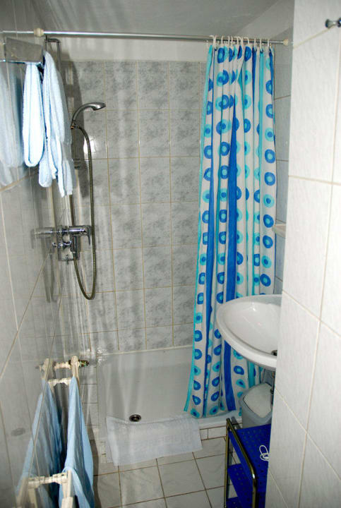 Separates Bad mit Dusche Pension Bella Vista