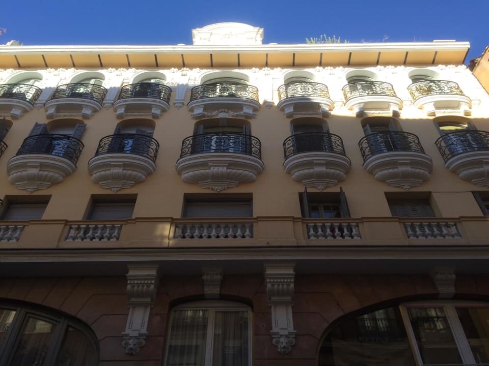 Hotel Außenansicht Hostal Atelier