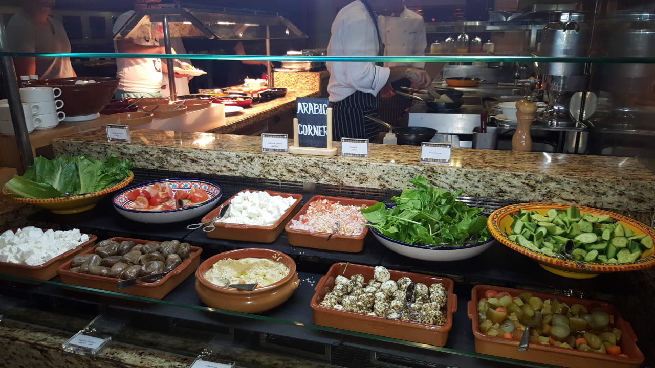 Frühstück  Amwaj Rotana Jumeirah Beach Residence