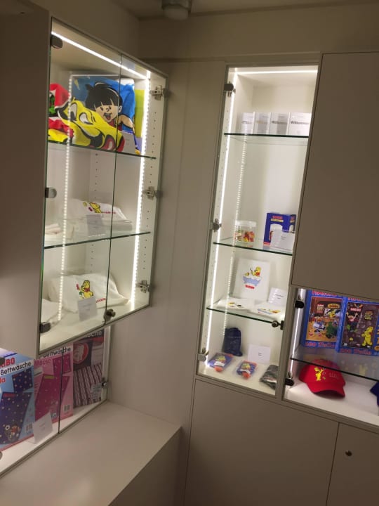 Haribo-Vitrine Hotel Klostergut Jakobsberg