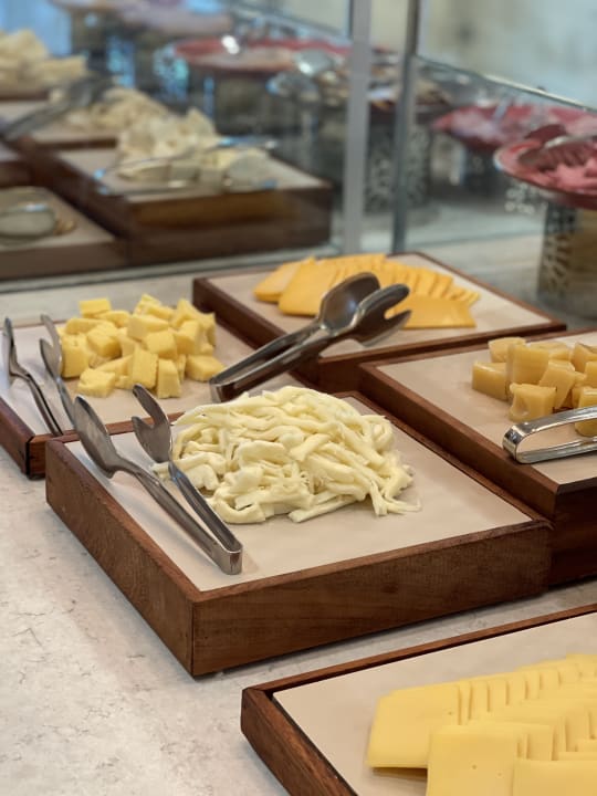 Gastro Acanthus Cennet Barut Collection