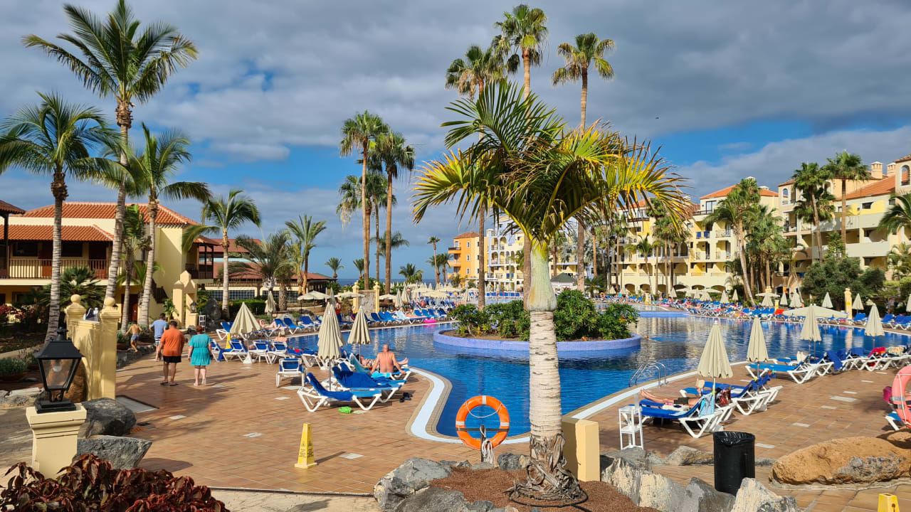 Pool Bahia Principe Sunlight Costa Adeje