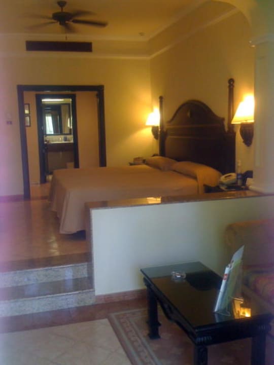 Blick Balkon ins Zimmer Hotel Riu Palace Punta Cana