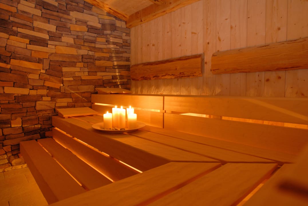 Berghütten-Sauna mit Schiefersteinen Mohren Vital Bodensee Naturhotel Mohren