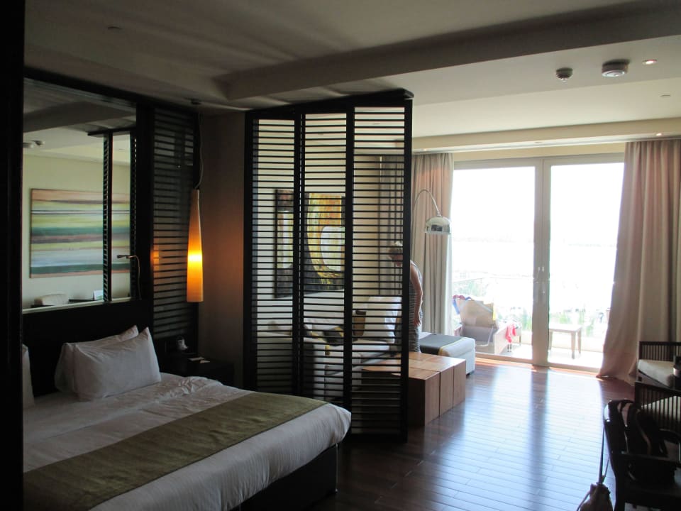 Zimmer 2114 mit Meerblick. Rixos The Palm Hotel & Suites