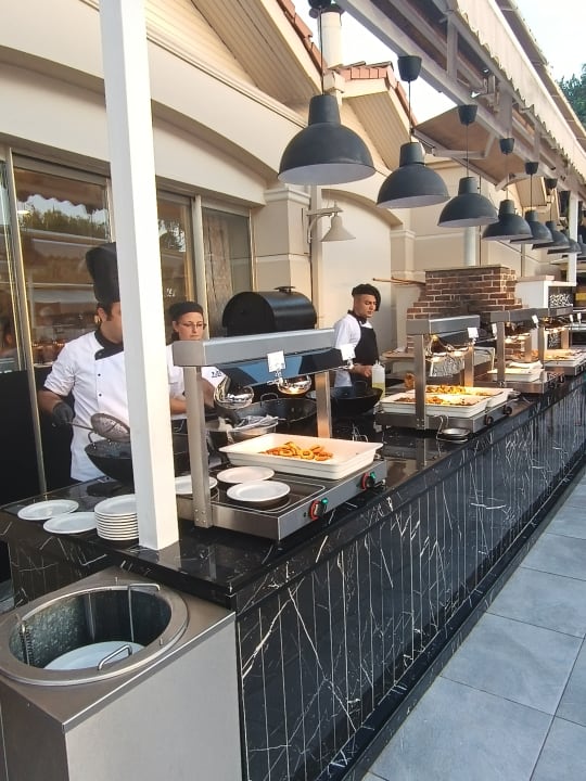 Gastro Can Garden Beach