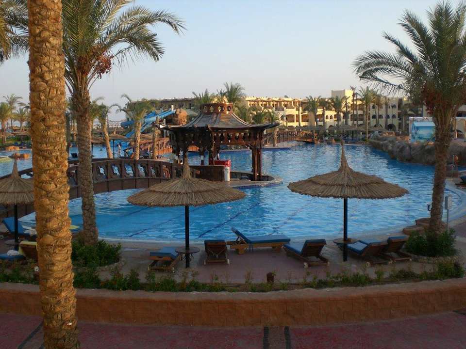 Pool Sea Beach Aqua Park Resort Managed by Blue Resorts