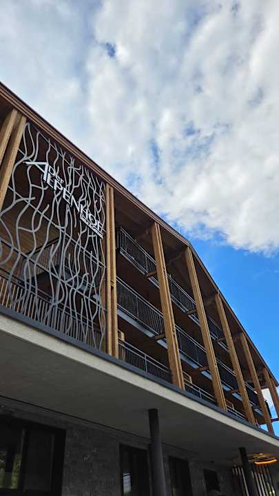 Außenansicht Hotel DerAlpenhof