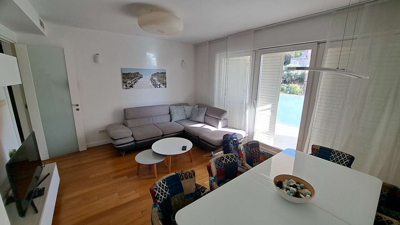 Zimmer Antonio's Luxury Suites