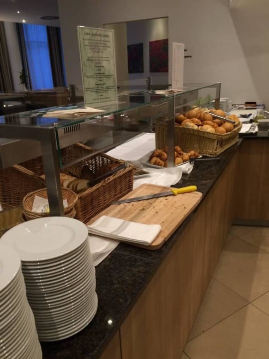 Teil des Büffet Frühst. und Abendessen Parkhotel Rügen