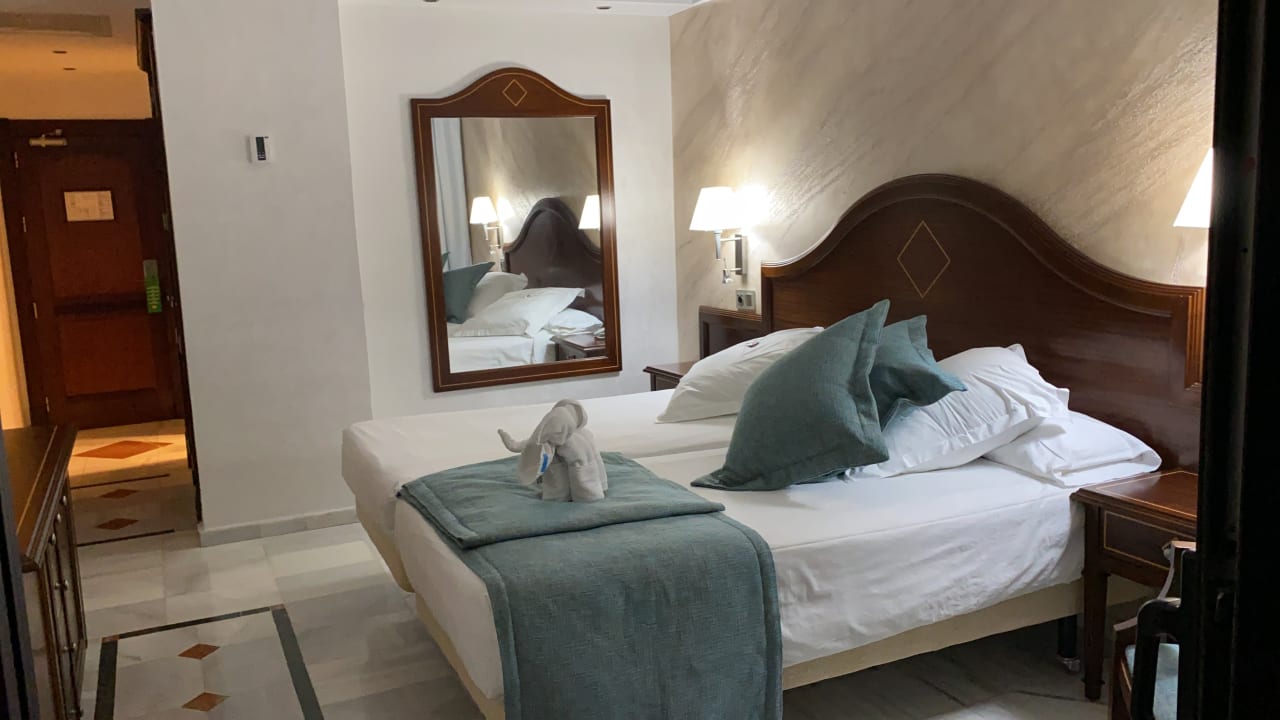 Zimmer R2 Rio Calma Hotel & Spa & Conference